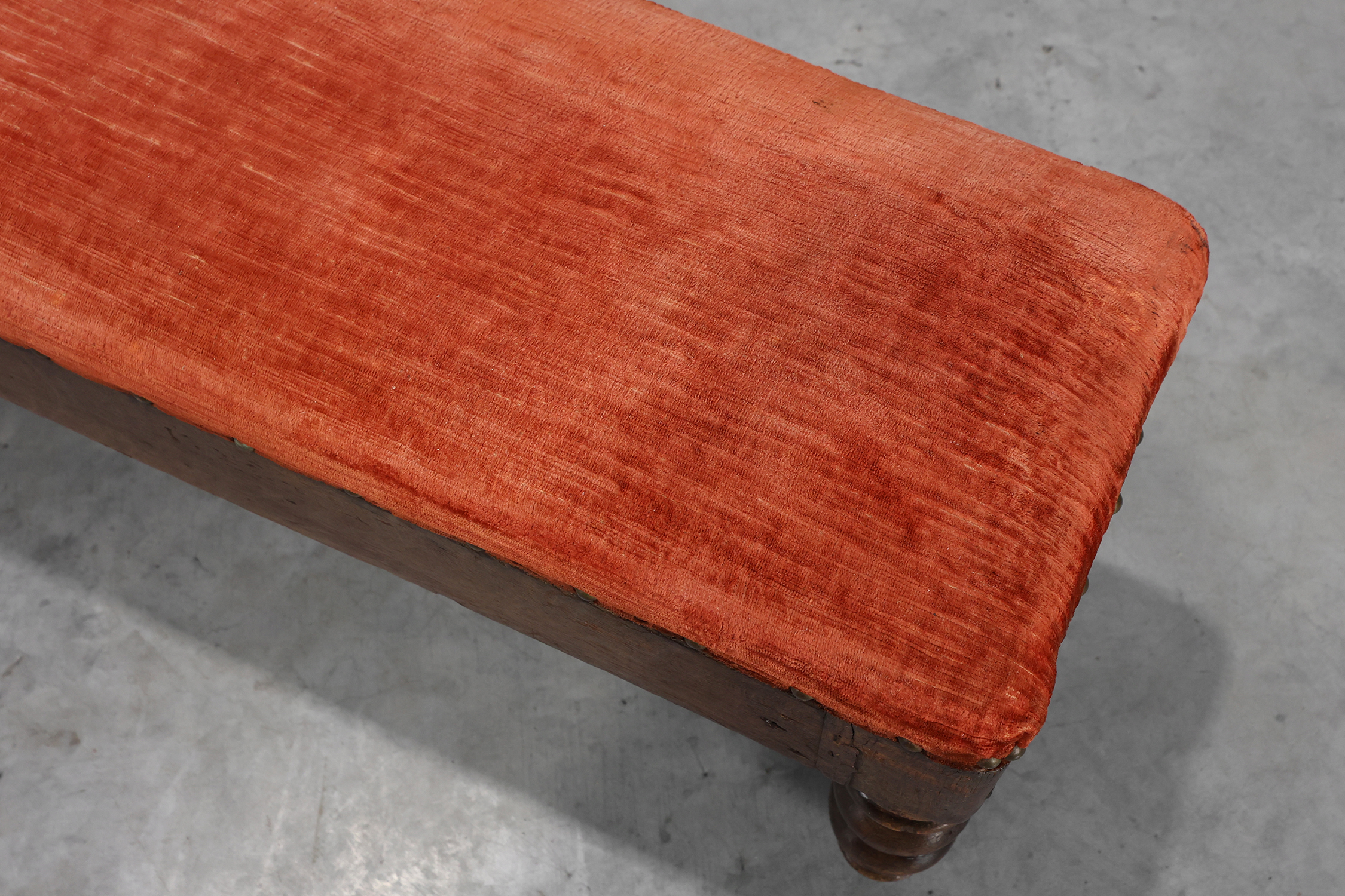 Large 18th‑Century Oak Bench with Velvet Upholstery, Francethumbnail